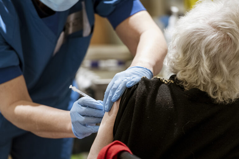 Sæsonens sidste vaccine-invitationer er sendt ud. Struer er dog mellem de vacsinationssteder der forbliver.