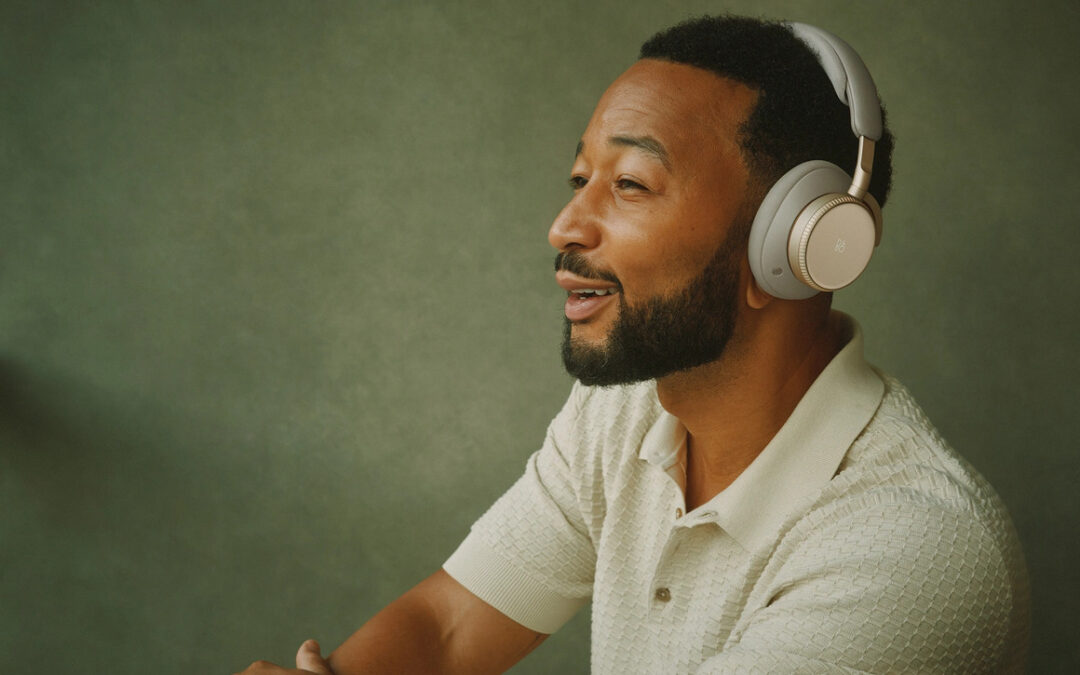 Bang & Olufsen henter verdensstjernen John Legend som global musikambassadør